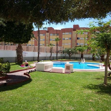 Piso a 10 min caminando de la playa del Cura Apartamento Torrevieja Exterior foto
